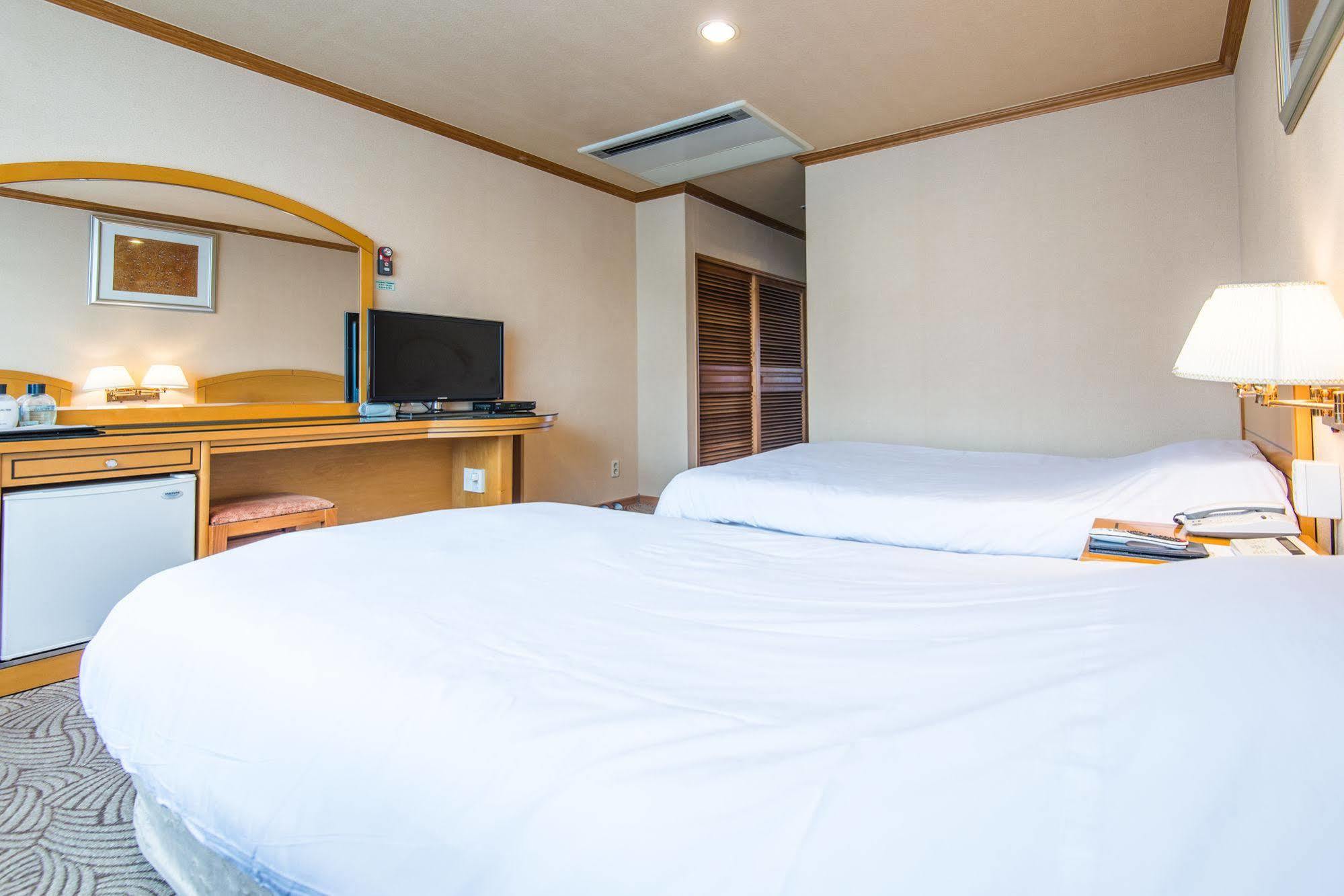 Hawaii Hotel Jeju Eksteriør billede